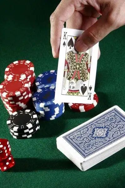 tuantogel slot betting interface showing roulette layout